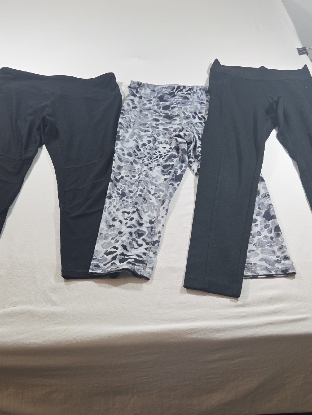 Capri Leggings Atheletics Trio Black & Gray Leopard Print Small- Medium Womans